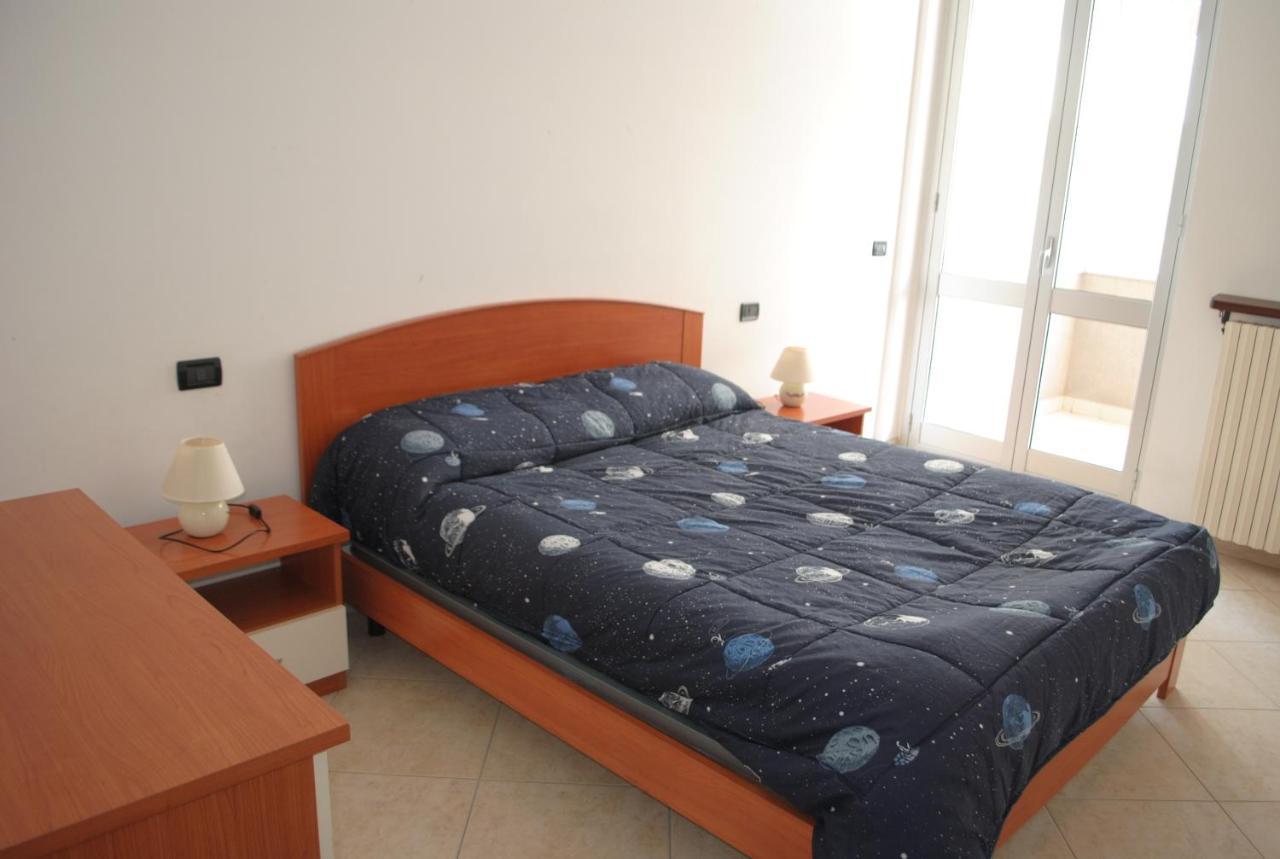 Appartamento A Marina dʼAndora מראה חיצוני תמונה