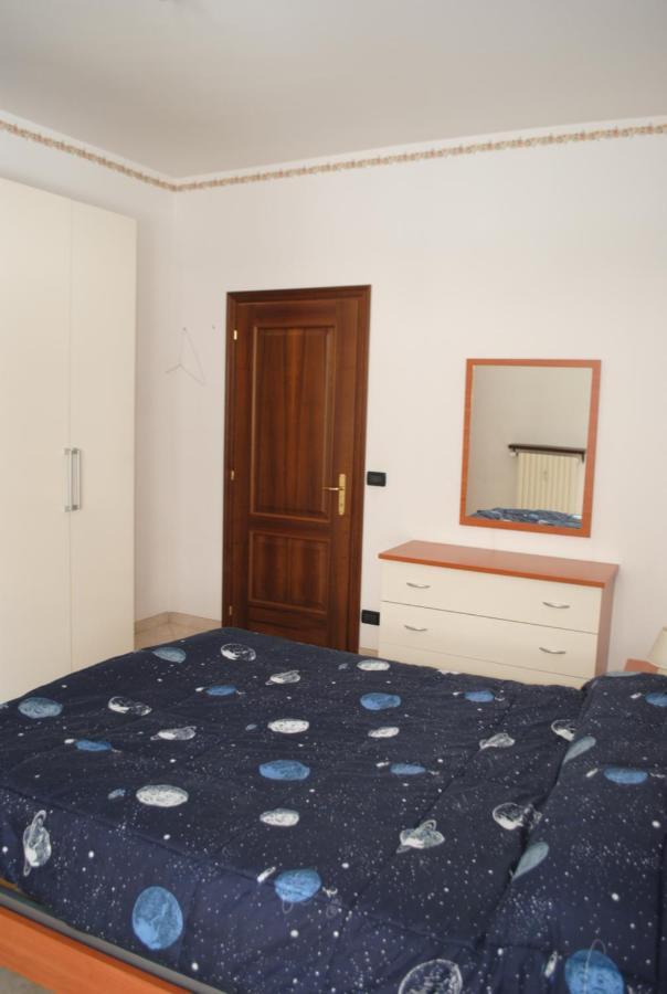 Appartamento A Marina dʼAndora מראה חיצוני תמונה