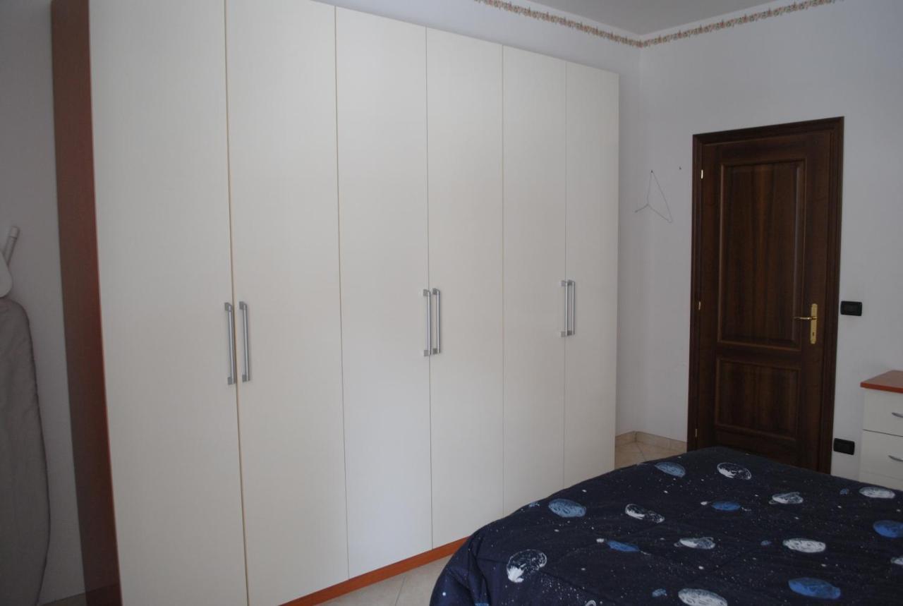 Appartamento A Marina dʼAndora מראה חיצוני תמונה