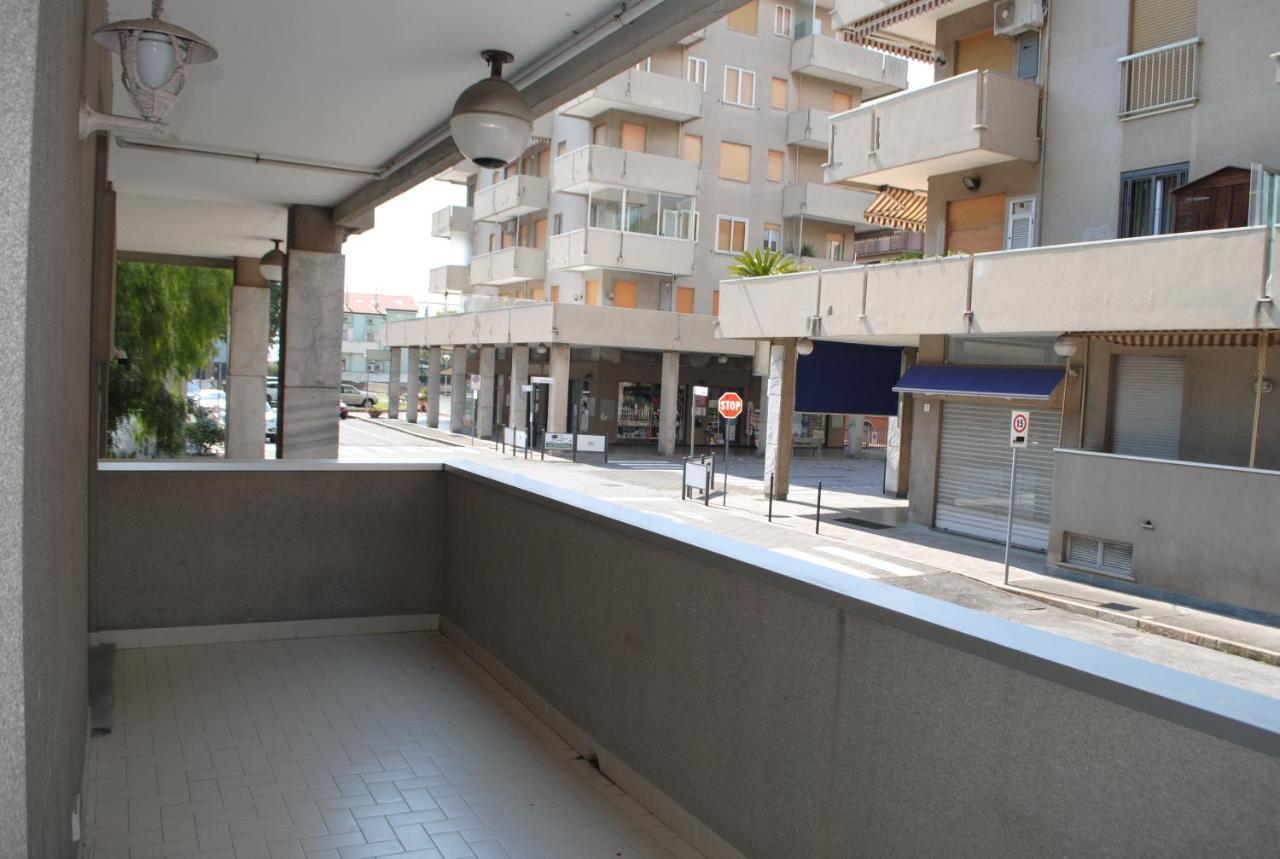 Appartamento A Marina dʼAndora מראה חיצוני תמונה